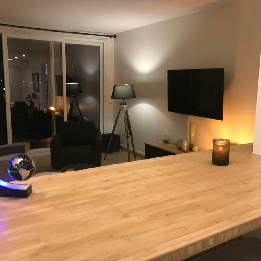 T4 Refait à Neuf Rennes, 3 Ch. Parking, 2 Balcons. Appartement Rennes
